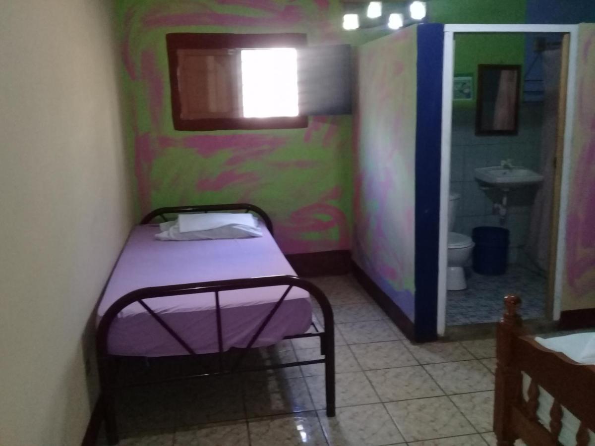 Hostal Maria Rivas Zewnętrze zdjęcie