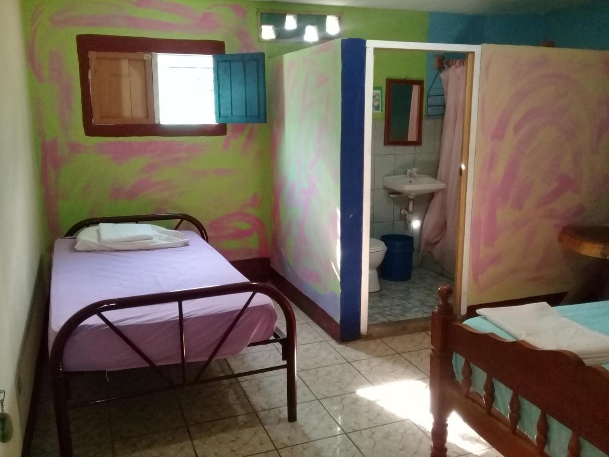 Hostal Maria Rivas Zewnętrze zdjęcie