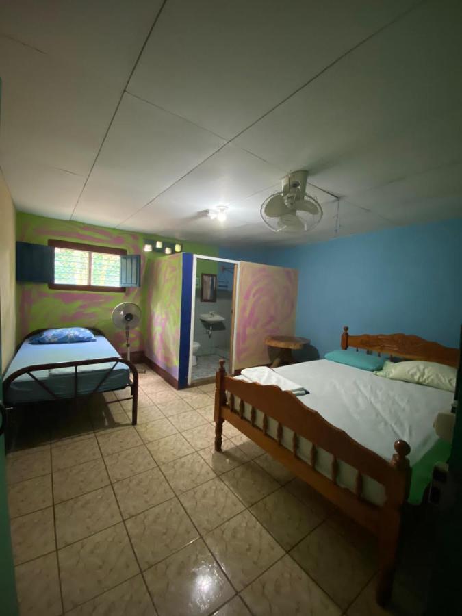 Hostal Maria Rivas Zewnętrze zdjęcie