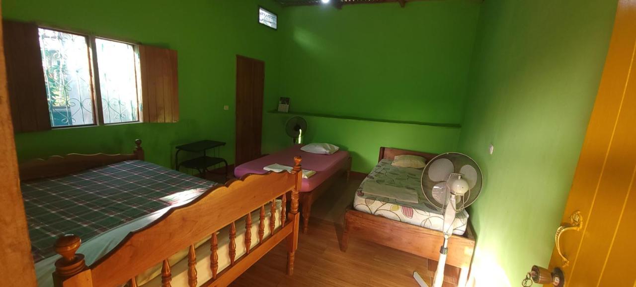 Hostal Maria Rivas Zewnętrze zdjęcie