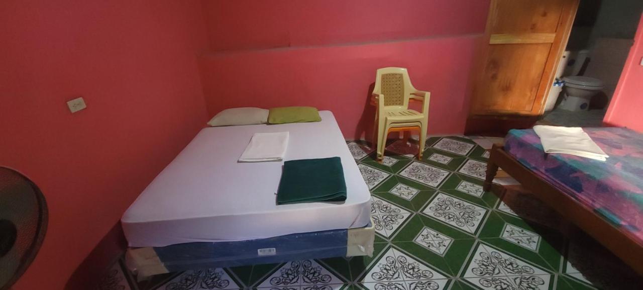 Hostal Maria Rivas Zewnętrze zdjęcie