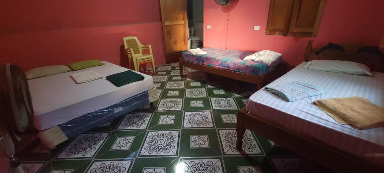 Hostal Maria Rivas Zewnętrze zdjęcie